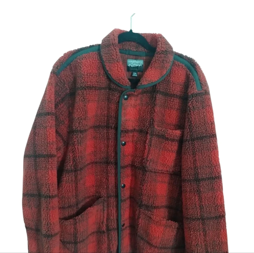 J. Crew crew men